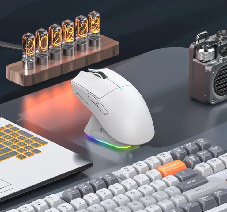 Rato Gaming ATTACK SHARK X11 – Sem Fios, 22.000 DPI, RGB, Base de Carregamento Magnética