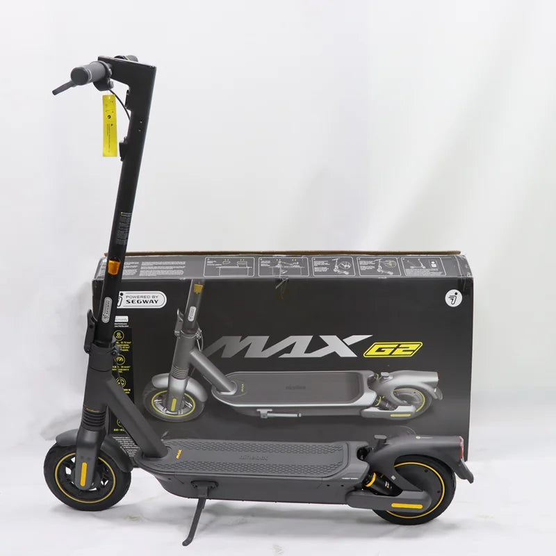 Trotinete SEGWAY Max G2 Ninebot - Elétrica, Velocidade Máx 35 km/h, Alcance de Até 70 km