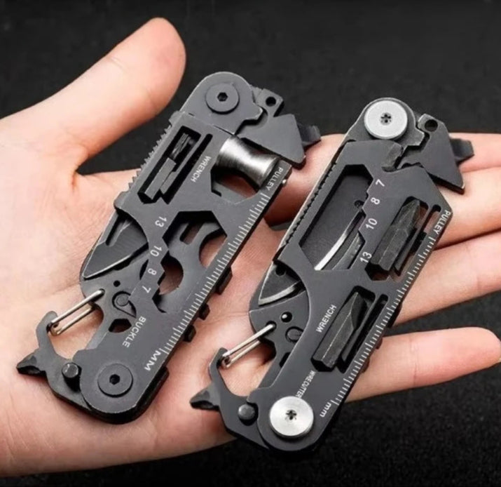 Cartão Multi-Ferramenta Outdoor – Aço Inoxidável, Serra, Facas, Chaves e Abridores